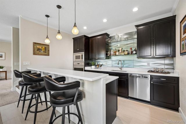 2431 S Xenon Way, Lakewood, CO 80228