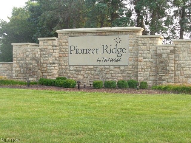 9345 Norwich Place, North Ridgeville, OH 44039