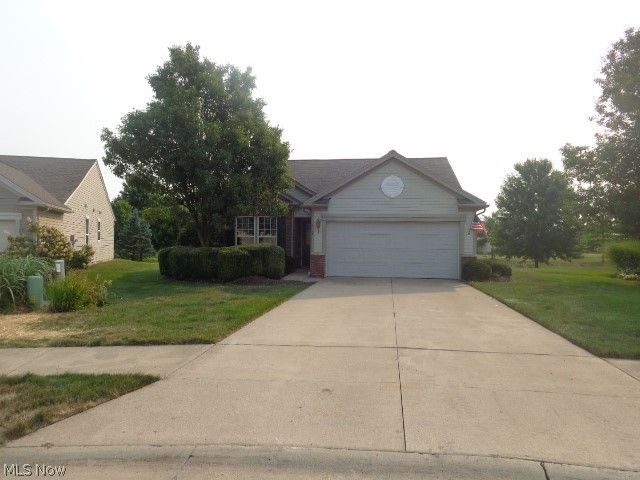 9345 Norwich Place, North Ridgeville, OH 44039