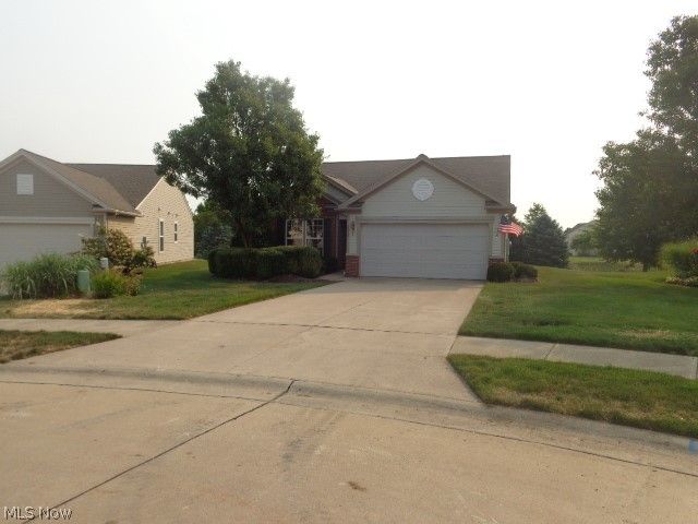 9345 Norwich Place, North Ridgeville, OH 44039