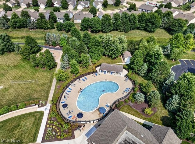 9345 Norwich Place, North Ridgeville, OH 44039