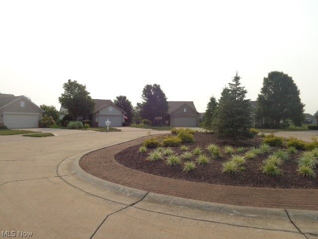 9345 Norwich Place, North Ridgeville, OH 44039