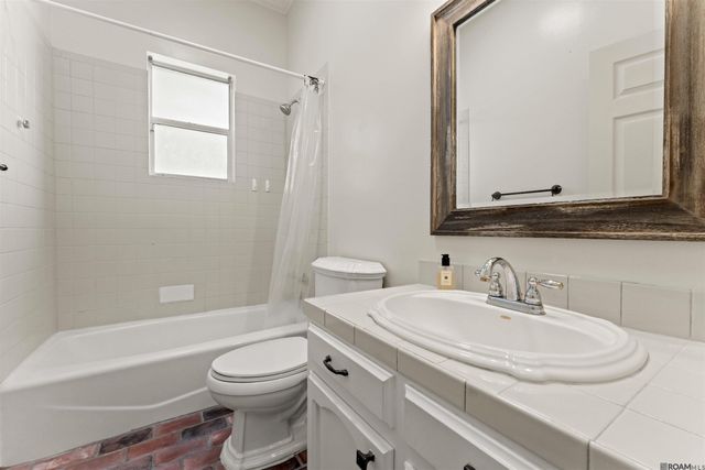 37258 Perkins Rd, Prairieville, LA 70769