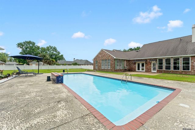 37258 Perkins Rd, Prairieville, LA 70769