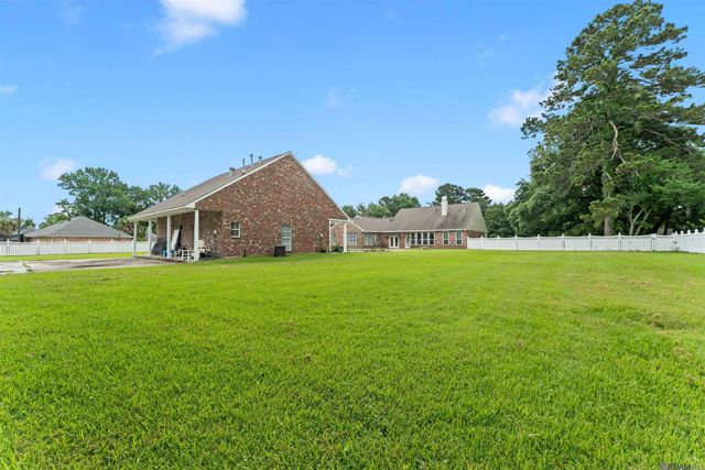 37258 Perkins Rd, Prairieville, LA 70769