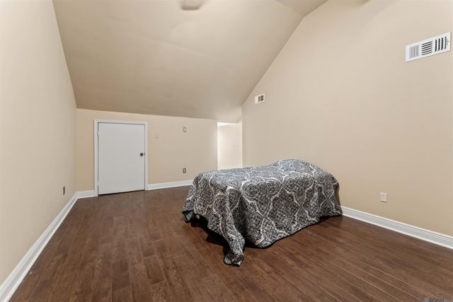 37258 Perkins Rd, Prairieville, LA 70769