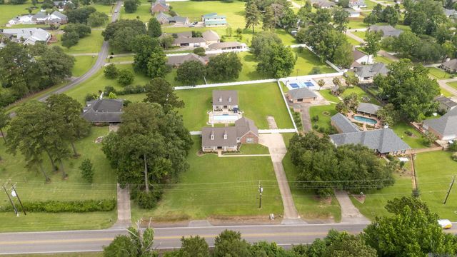 37258 Perkins Rd, Prairieville, LA 70769