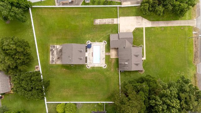37258 Perkins Rd, Prairieville, LA 70769