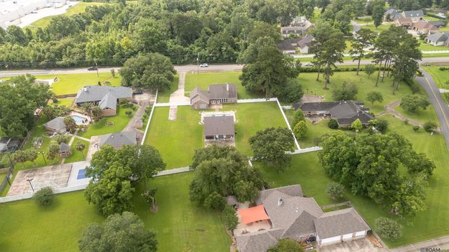 37258 Perkins Rd, Prairieville, LA 70769