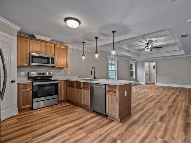 98 Kiowa Trail, Crawfordville, FL 32327