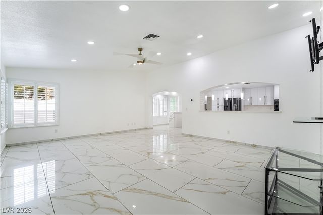 3160 East Viking Road, Las Vegas, NV 89121