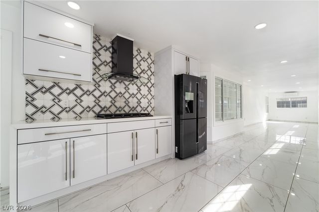 3160 East Viking Road, Las Vegas, NV 89121