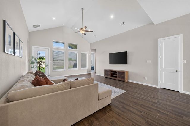12423 Washington Way, Tomball, TX 77375