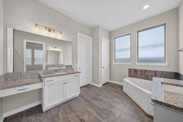 12423 Washington Way, Tomball, TX 77375