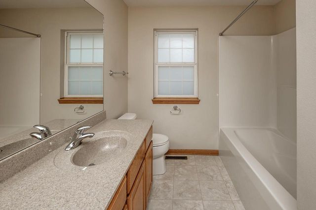 1632 Auburn COURT, Waukesha, WI 53189