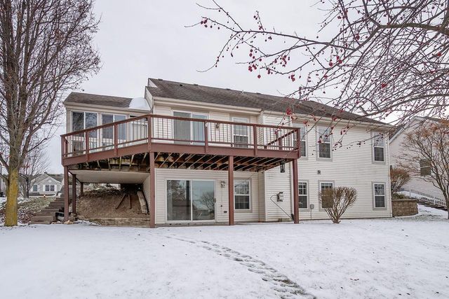 1632 Auburn COURT, Waukesha, WI 53189