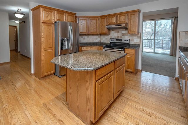 1632 Auburn COURT, Waukesha, WI 53189
