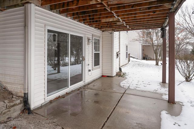 1632 Auburn COURT, Waukesha, WI 53189