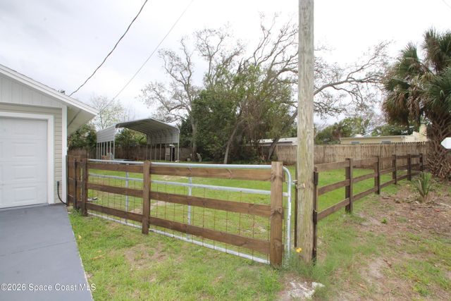 21 Branch Street, Melbourne, FL 32901