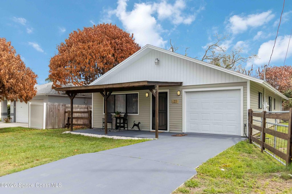 21 Branch Street, Melbourne, FL 32901