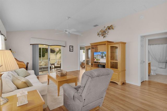 2867 REMINGTON ROAD, The Villages, FL 32162