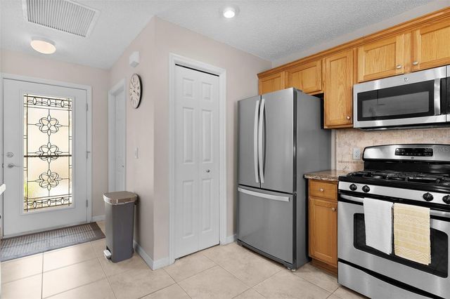 2867 REMINGTON ROAD, The Villages, FL 32162