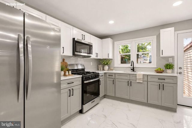 212 W VIRGINIA RD, Browns Mills, NJ 08015