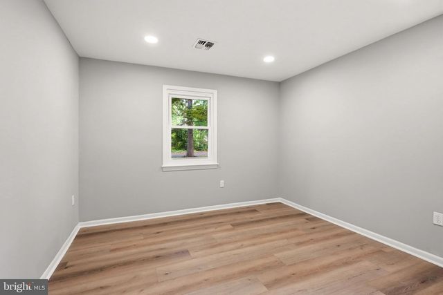 212 W VIRGINIA RD, Browns Mills, NJ 08015