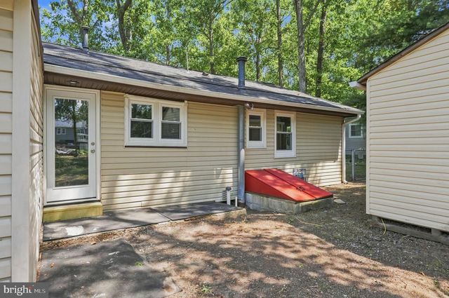 212 W VIRGINIA RD, Browns Mills, NJ 08015