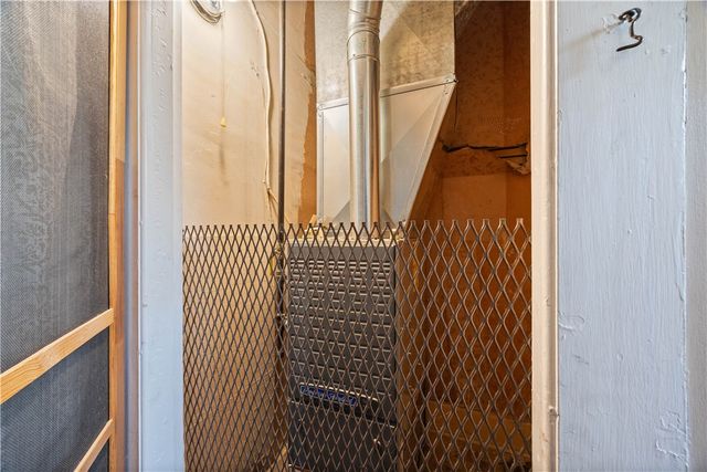 17 Jackson Street, Lyons, NY 14489