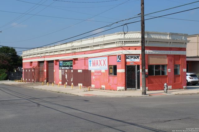 1000 CINCINNATI AVE, San Antonio, TX 78201