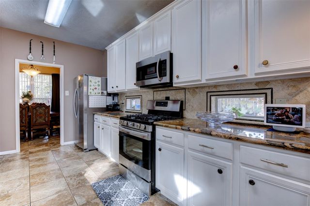 9214 Windy Spring Court, Houston, TX 77089