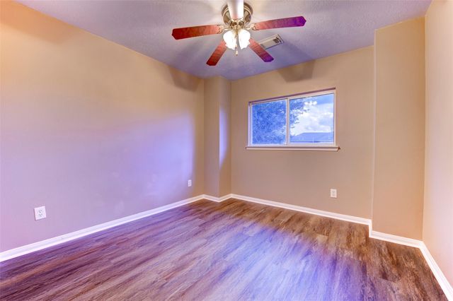 9214 Windy Spring Court, Houston, TX 77089