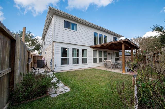 9214 Windy Spring Court, Houston, TX 77089