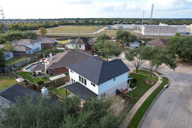 9214 Windy Spring Court, Houston, TX 77089