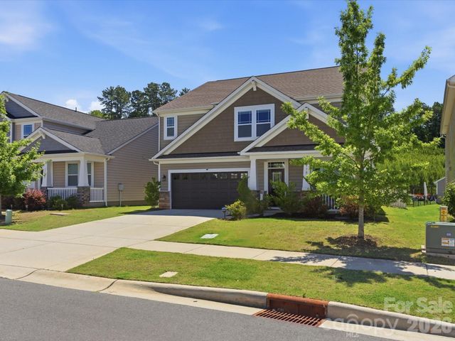 17033 Carolina Pine Row, Charlotte, NC 28278