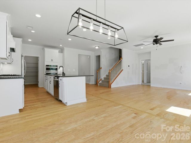 17033 Carolina Pine Row, Charlotte, NC 28278