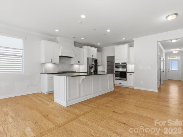 17033 Carolina Pine Row, Charlotte, NC 28278