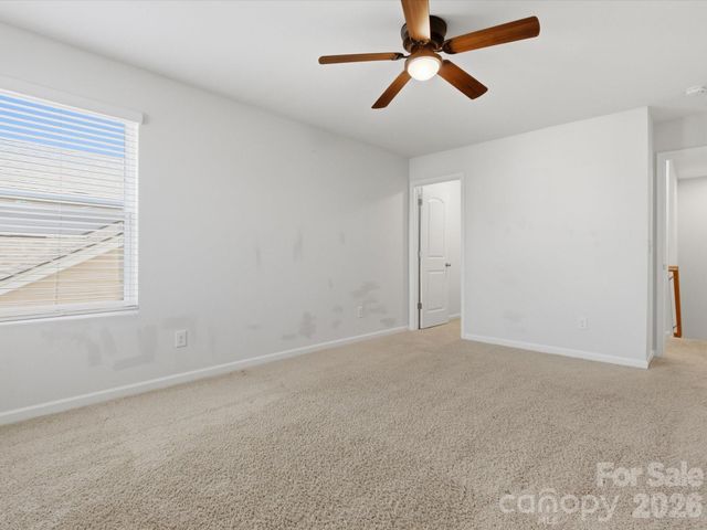 17033 Carolina Pine Row, Charlotte, NC 28278