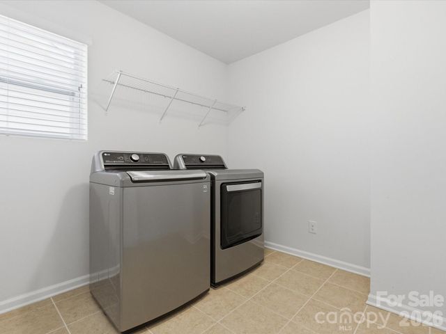 17033 Carolina Pine Row, Charlotte, NC 28278