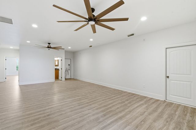 927 Prickly Pear Trail, Gordon, TX 76453
