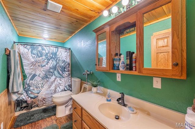 696 Radcliff Lane, Poplar Bluff, MO 63901