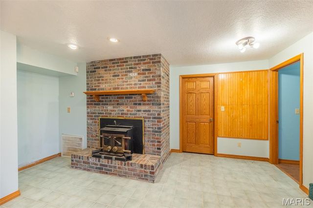 696 Radcliff Lane, Poplar Bluff, MO 63901