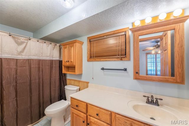 696 Radcliff Lane, Poplar Bluff, MO 63901