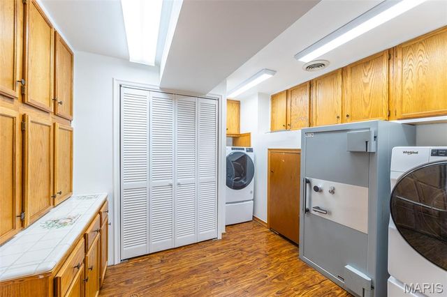 696 Radcliff Lane, Poplar Bluff, MO 63901