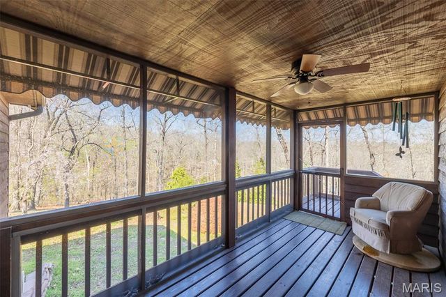 696 Radcliff Lane, Poplar Bluff, MO 63901