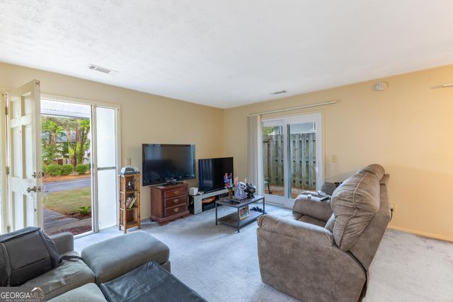 111 Twiggs Corner, Peachtree City, GA 30269