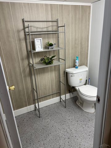 907 Michigan Avenue, Bay City, MI 48708