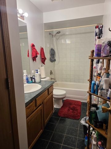 920 E 153rd Street, Harvey, IL 60426