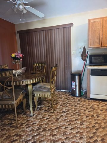 920 E 153rd Street, Harvey, IL 60426
